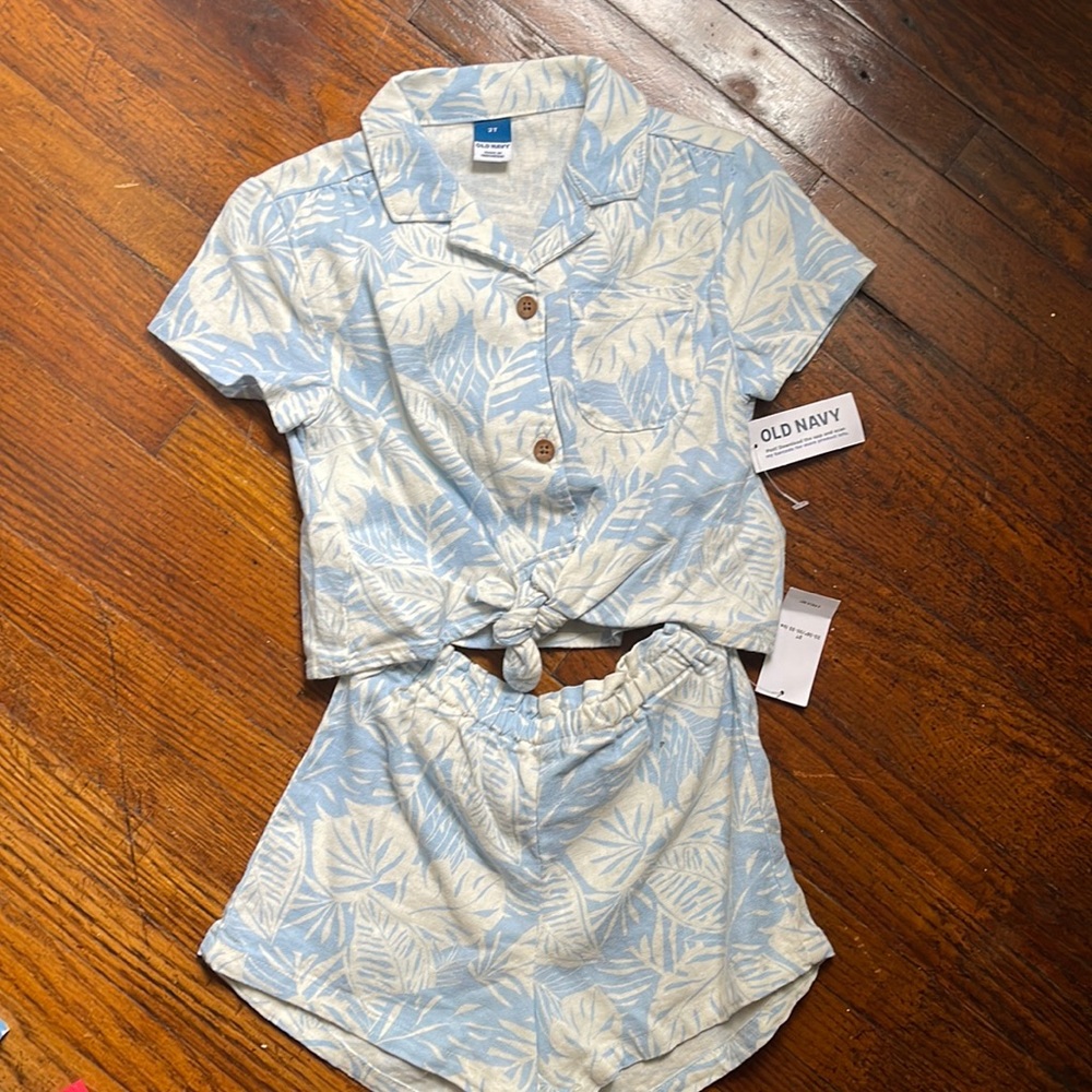 Old navy shirt and shirt set